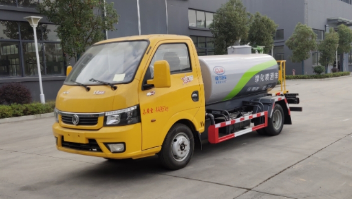 东风D6蓝牌洒水车7方