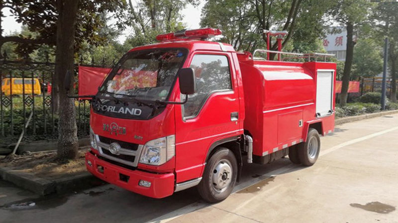 东风5吨消防洒水车